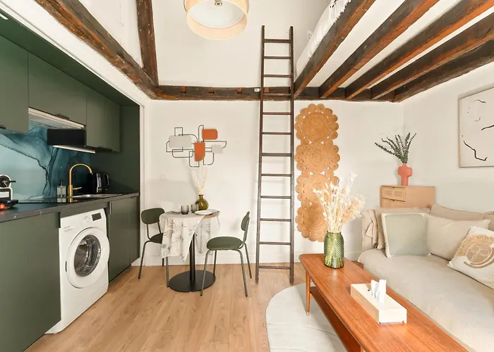 Cite Des Fleurs Paris17- Cozy Junior Onebedroom-4p *